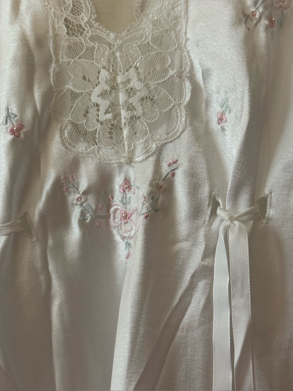Satiny White Lace-Trimmed Chemise with Ribbons & Pink Embroidery from Barbizon - Picture 5 of 13